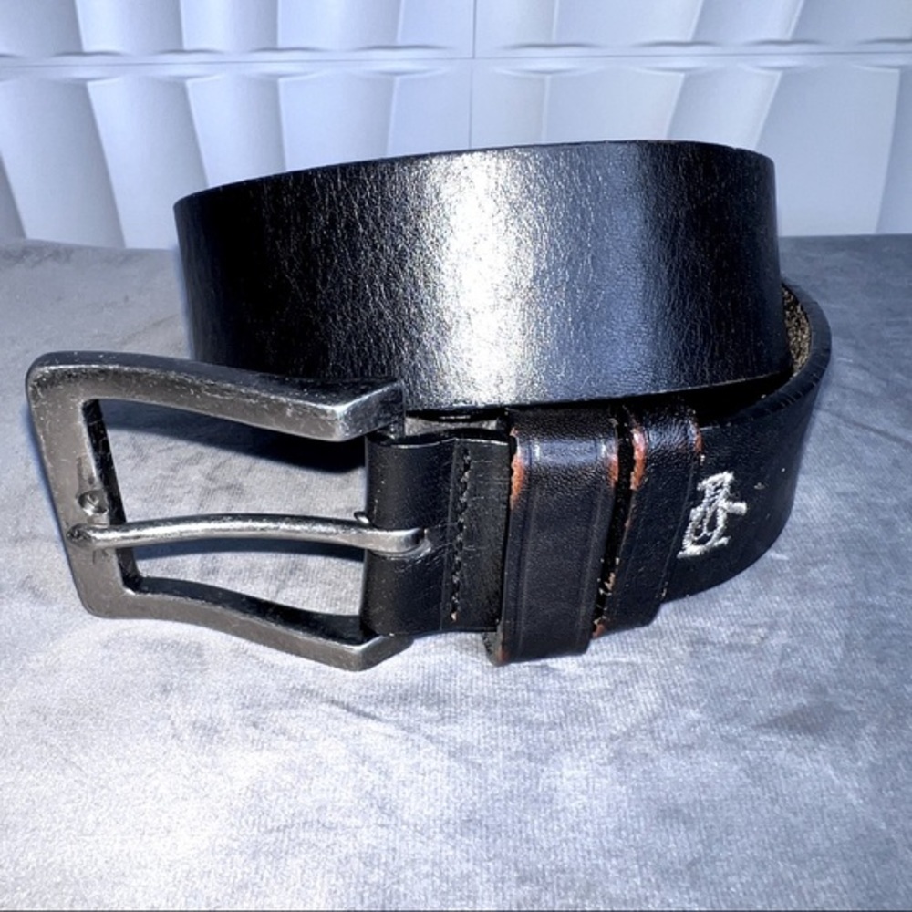 Penguin Cowhide Leather Belt 38”